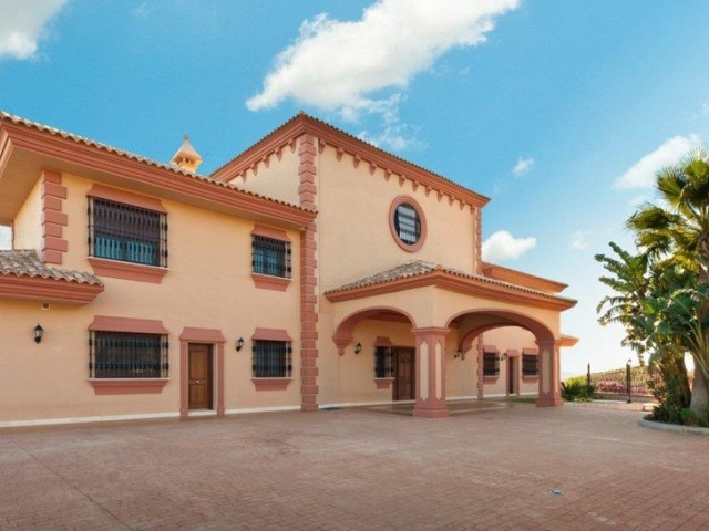 7 Schlafzimmer Villa in Mijas