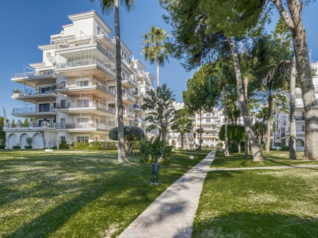 3 Makuuhuoneen Huoneisto Puerto Banús