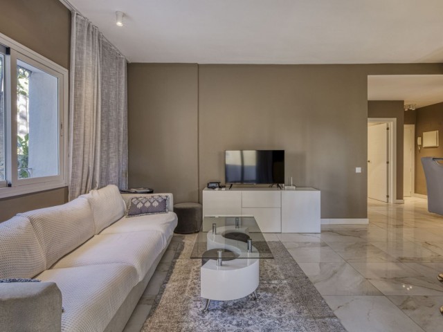 3 Makuuhuoneen Huoneisto Puerto Banús