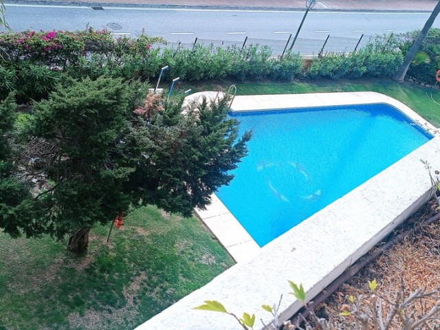 Appartement avec 2 Chambres  à Elviria