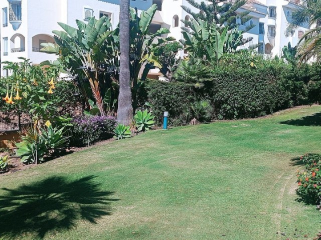 2 Schlafzimmer Apartment in Elviria