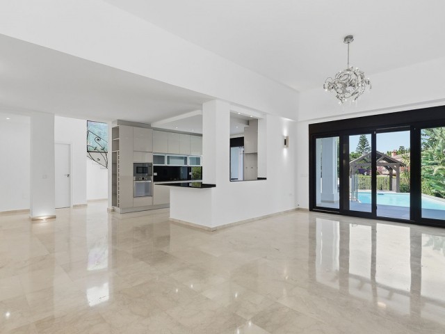5 Bedrooms Villa in El Rosario