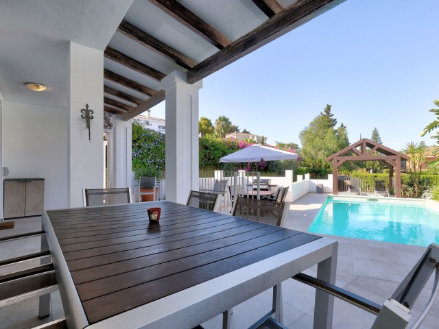 5 Bedrooms Villa in El Rosario