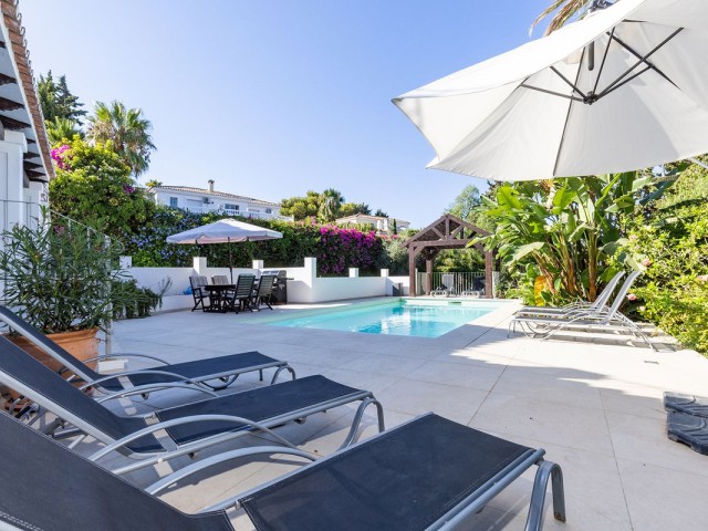 5 Bedrooms Villa in El Rosario