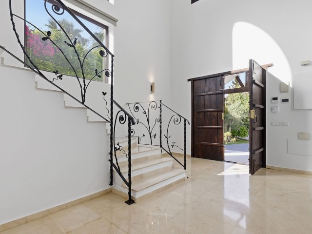 5 Bedrooms Villa in El Rosario