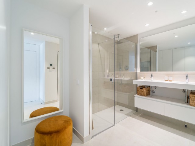 2 Bedrooms Apartment in Fuengirola