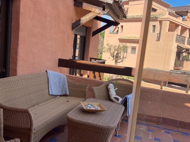 Appartement avec 4 Chambres  à Estepona