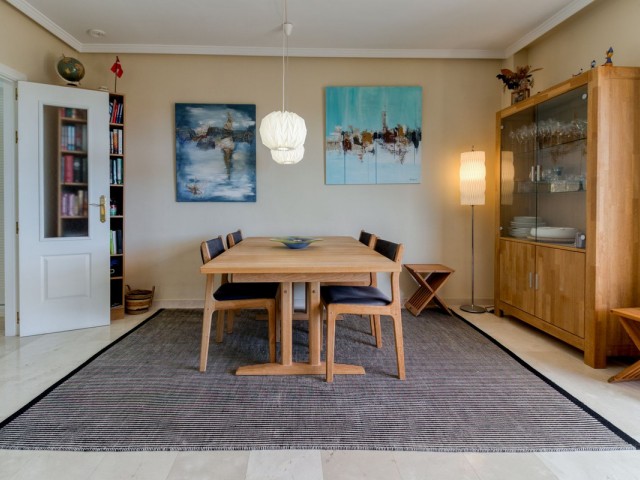 Penthouse avec 2 Chambres  à Benalmadena