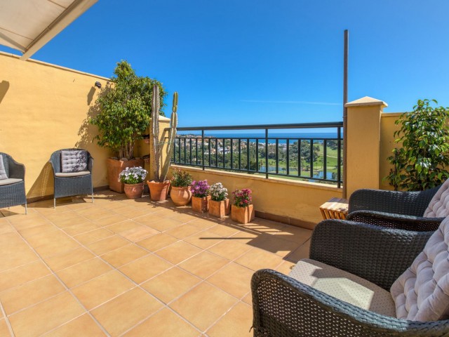 Penthouse avec 2 Chambres  à Benalmadena