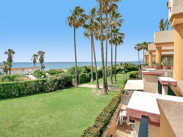 2 Bedrooms Apartment in Marbella