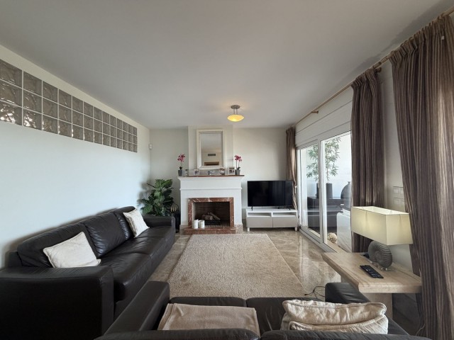 3 Bedrooms Townhouse in Marbella