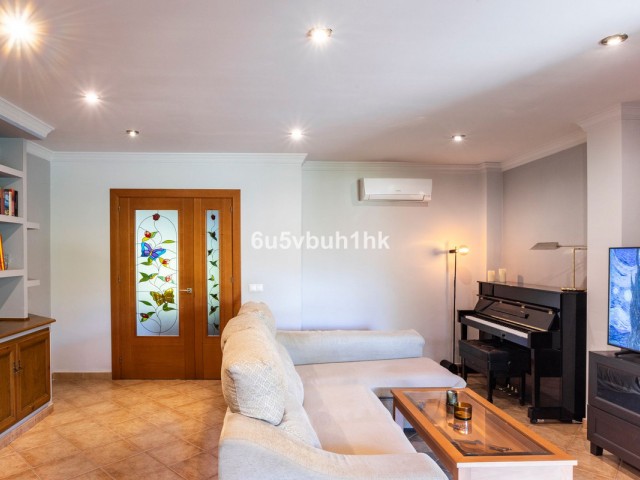 3 Slaapkamer Rijtjeshuis in Sierrezuela