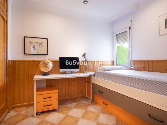 3 Slaapkamer Rijtjeshuis in Sierrezuela