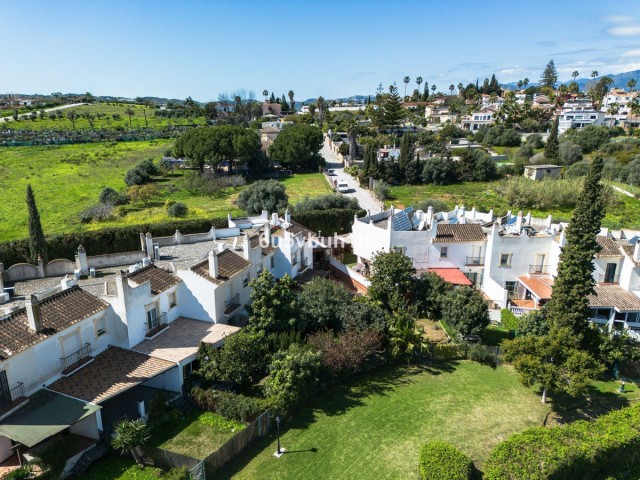 Rijtjeshuis, Sierrezuela, R5382436