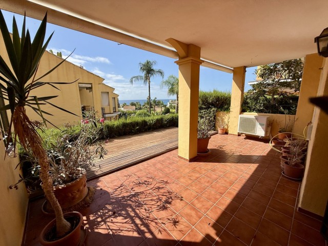 4 Soveroms Villa i Elviria