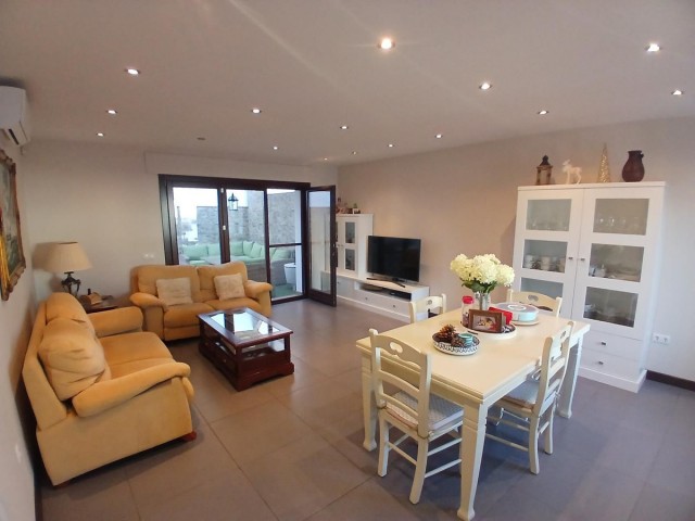 4 Bedrooms Villa in Los Pacos