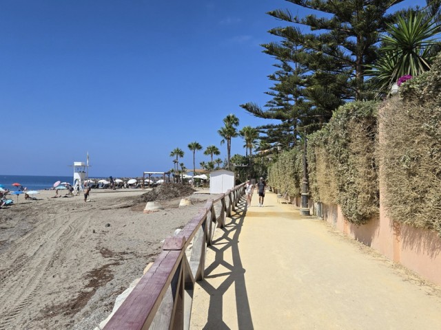 2 Makuuhuoneen Huoneisto Puerto Banús