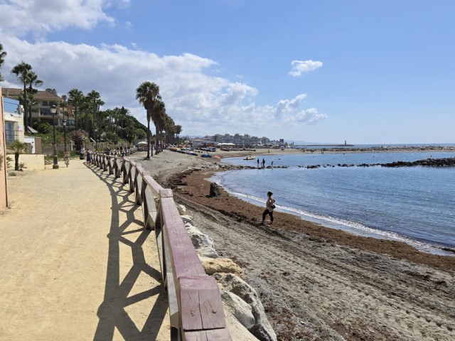 2 Makuuhuoneen Huoneisto Puerto Banús