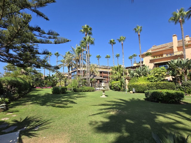2 Makuuhuoneen Huoneisto Puerto Banús