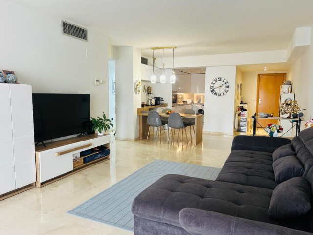3 Bedrooms Apartment in Guadalmina Alta