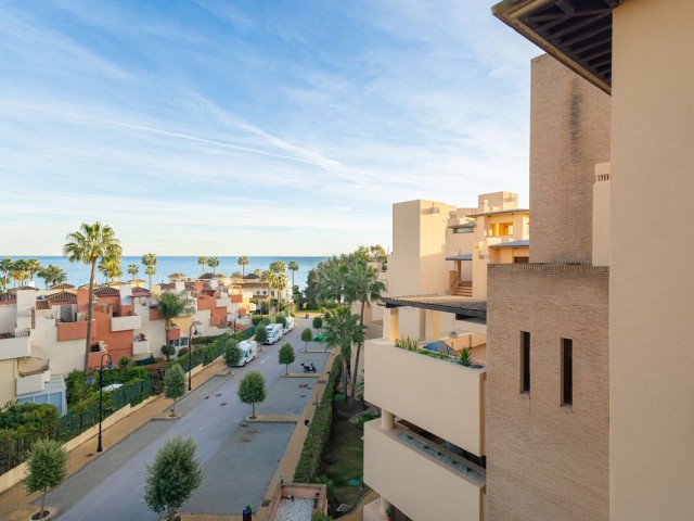 Appartement avec 4 Chambres  à Estepona