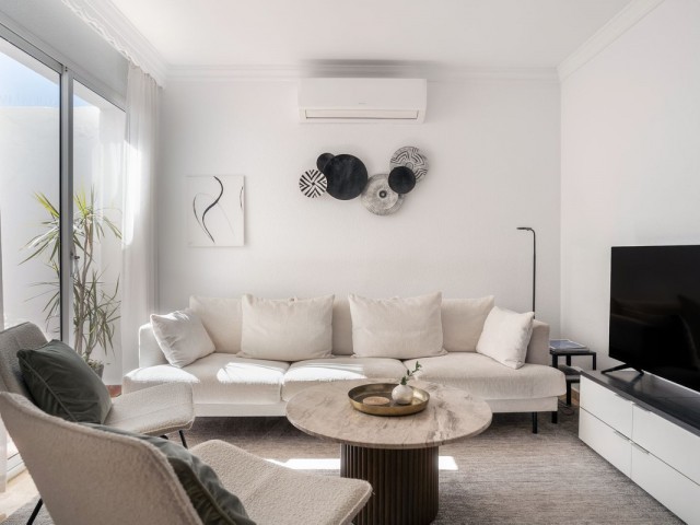3 Slaapkamer Rijtjeshuis in Nueva Andalucía