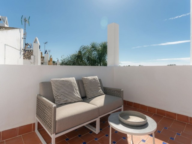3 Slaapkamer Rijtjeshuis in Nueva Andalucía