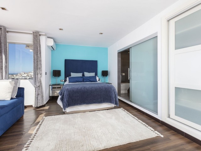Takvåning i Puerto Banús