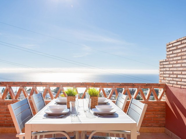 Apartment, Carvajal, R5381803
