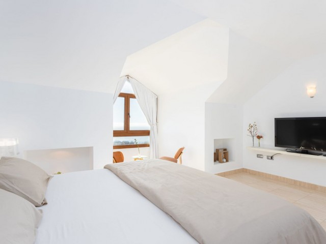 3 Bedrooms Apartment in Carvajal