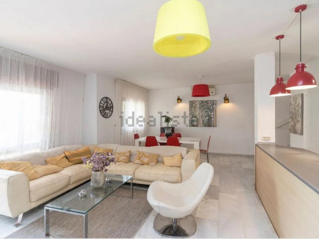 4 Bedrooms Townhouse in Marbella