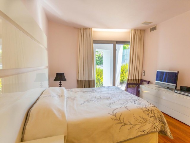 4 Bedrooms Villa in The Golden Mile