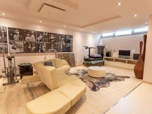 4 Bedrooms Villa in The Golden Mile