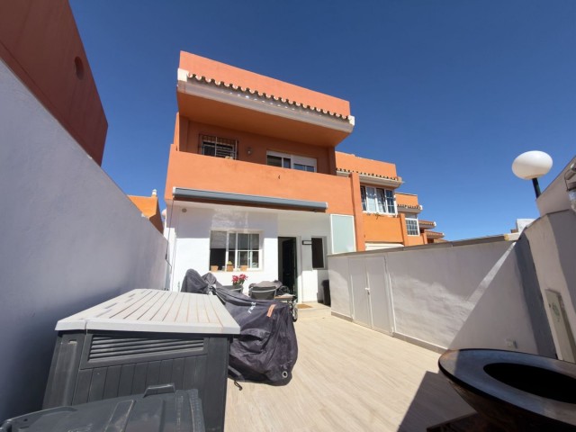 Maison mitoyenne avec 2 Chambres  à Benalmadena