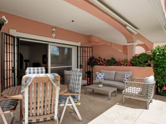 Appartement avec 2 Chambres  à Estepona