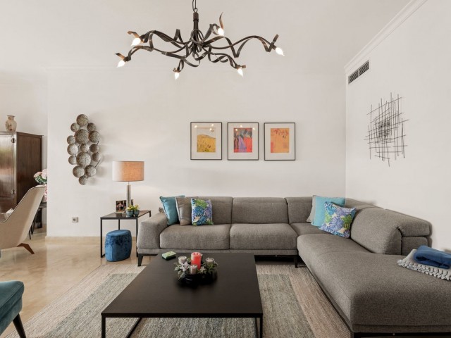 Appartement avec 2 Chambres  à Estepona