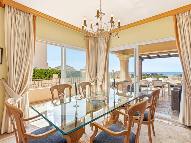 4 Schlafzimmer Apartment in Elviria