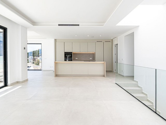 Villa avec 5 Chambres  à Benalmadena