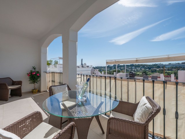 3 Slaapkamer Rijtjeshuis in Nueva Andalucía