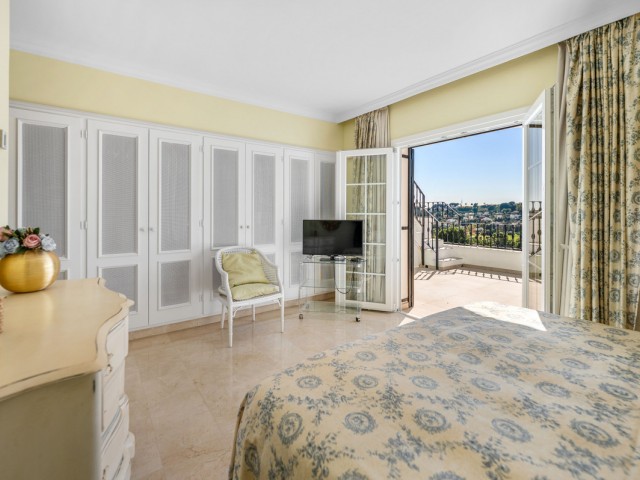 3 Slaapkamer Rijtjeshuis in Nueva Andalucía