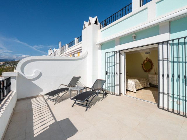3 Slaapkamer Rijtjeshuis in Nueva Andalucía