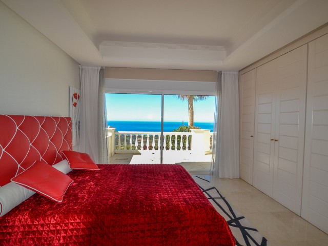 5 Schlafzimmer Villa in Altos de los Monteros