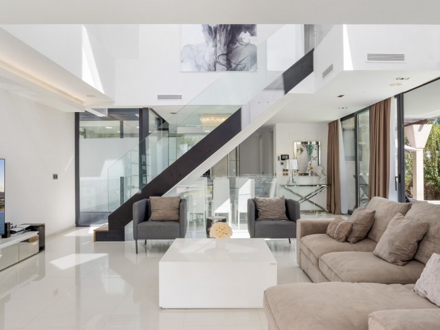 5 Slaapkamer Villa in Nueva Andalucía