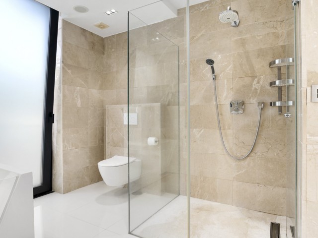 5 Slaapkamer Villa in Nueva Andalucía