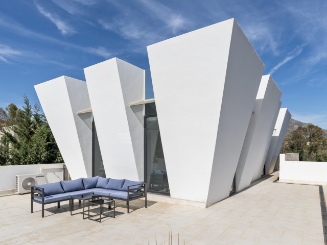 5 Slaapkamer Villa in Nueva Andalucía