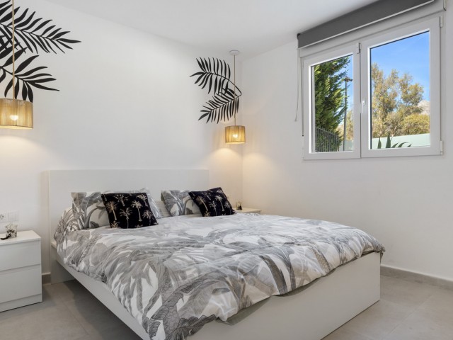 Villa con 5 Dormitorios  en Nueva Andalucía