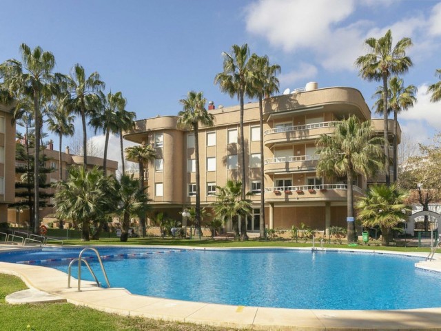 Apartment, La Carihuela, R5350096