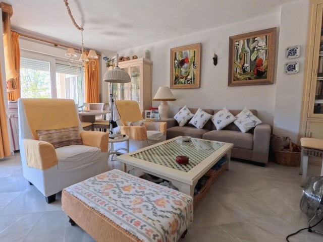 Apartment, La Carihuela, R5350096