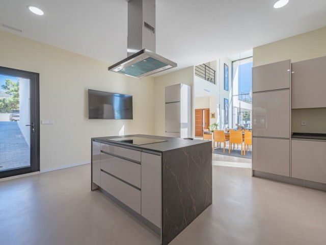 Villa avec 6 Chambres  à Benahavís