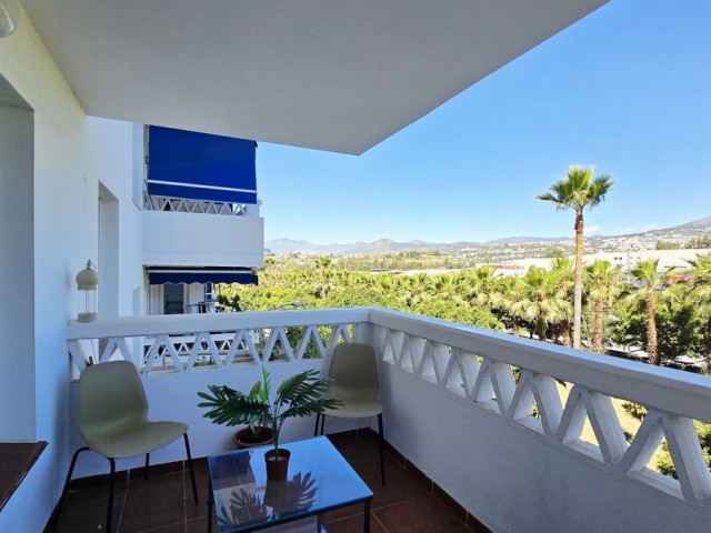 Appartement avec 3 Chambres  à Nueva Andalucía